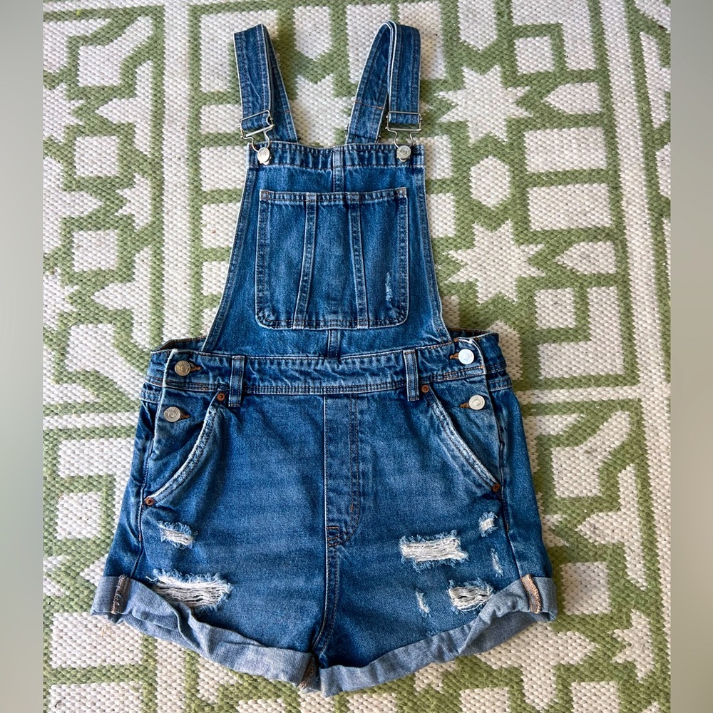 Good condition, gently used overall shorts. No longer need